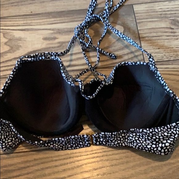 Smart Sexy Bikini Top - Picture 6 of 8